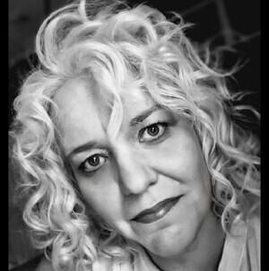 Meet your Posher, Traci